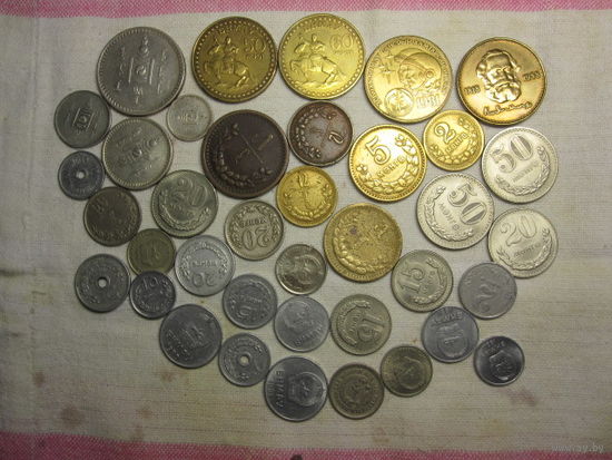 Монеты Монголии с 1925г. без повторов.1 тугрик,50,20 и 10 мунгу серебро,плюс  юбилейные монеты.
