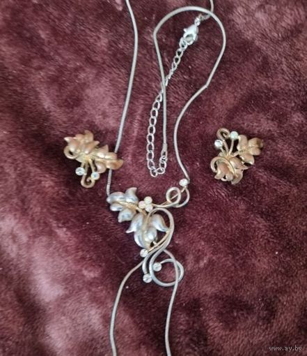 Клипсы и колье СССР