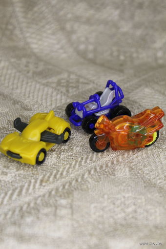 Маленькие модельки КИНДЕР