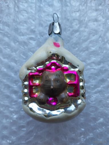 Ёлочная игрушка дом кота.