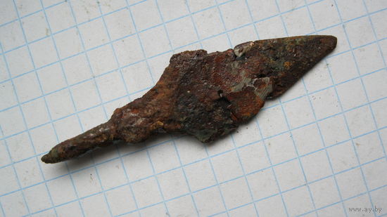 Древний наконечник стрелы.Железо.