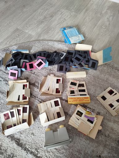 Стереоскоп и очень много стереефото,с рубля