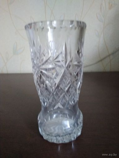 Ваза хрустальная (СССР)