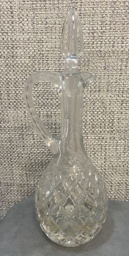 Старинный графин из граненого стекла (хрусталь) Германия. Высота 30 см.