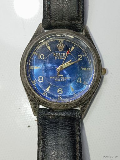 Часы кварцевые с рубля .