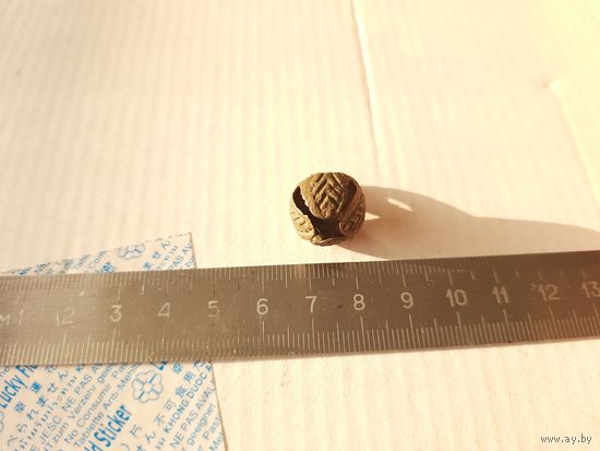 Бубенец немолодой...