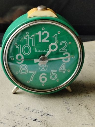 Часы будильник СССР-2