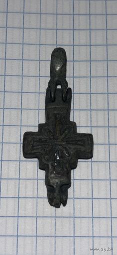 Крестик нательный, мощевик, с рубля, три дня