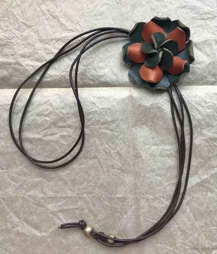 Колье. Галстук боло