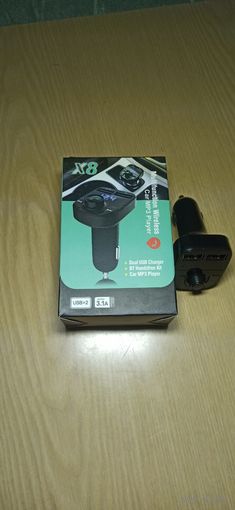 Автомобильный Bluetooth FM-модулятор x8