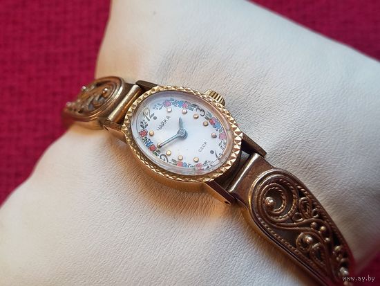 Часы Чайка СССР. Позолота. На ходу.