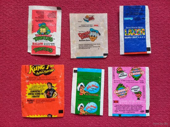 Обертки от жвачки.