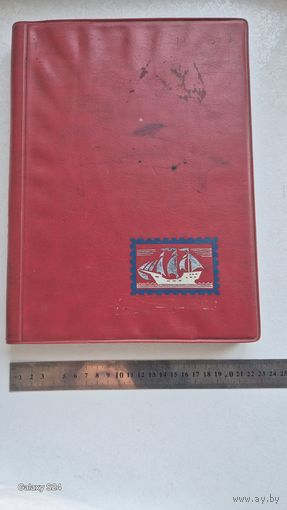 Альбом марок . Сборная тематика.