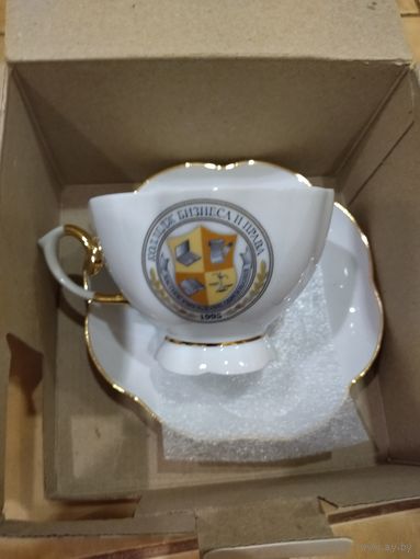 Чайная пара. Колледж бизнеса и права