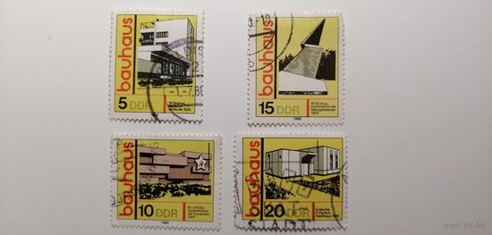 ГДР 1980. Здания в Баухауз Мэннер