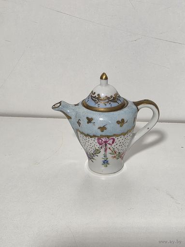 Миниатюрный чайник. Limoges. Франция