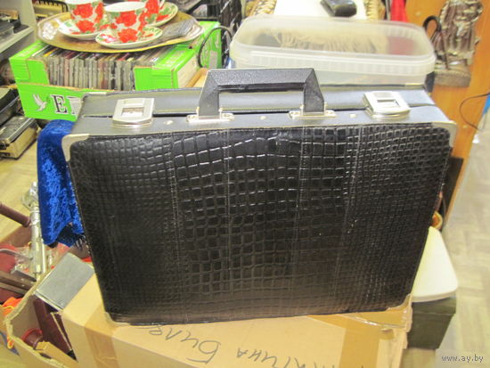 Дипломат 1991 г. с ключиками.