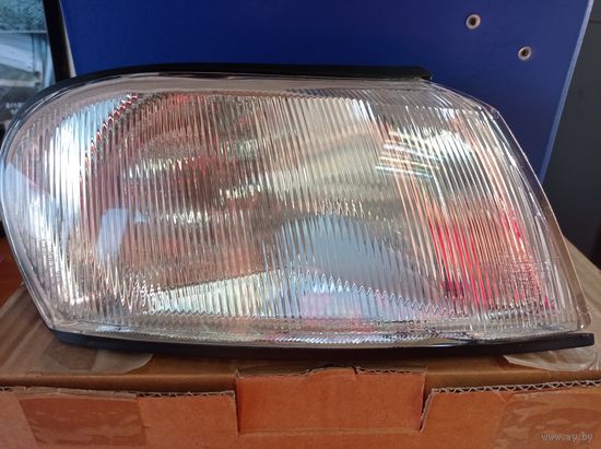 Фонарь указателя поворота Depo 442-1503R-UE, правый.