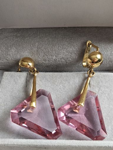 Серьги с клеймом. Редкие