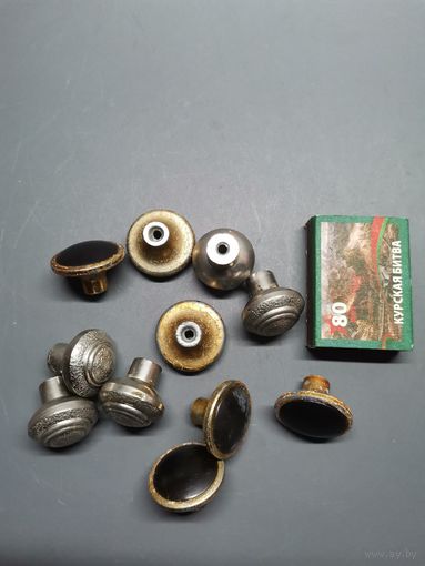 Ручка мебельная СССР 11 шт. одним лотом.