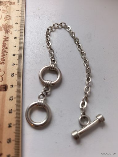 Браслет на руку.