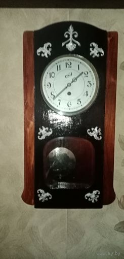 Часы очз. Ключ в комплекте.на ходу.