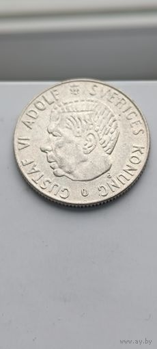 1 крона 1968 года. Швеция. Серебро 400. Монета не чищена. 45058