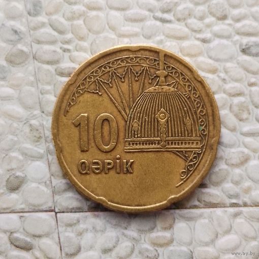 10 гяпиков 2006 Азербайджан. Азербайджанская Республика. Красивая монета!