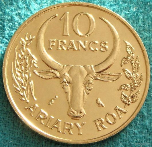 Мадагаскар. 10 франков 1970 год  KM#11   Тираж: 7.000.000 шт