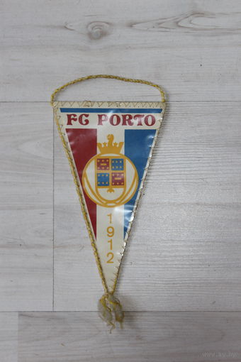 Вымпел, FC Porto 1912, FIFA.