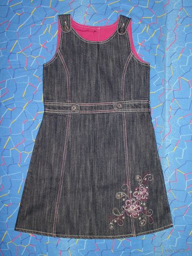 Сарафан джинсовый Mothercare р.128 (6-7 лет). Хорошее состояние, без проблем