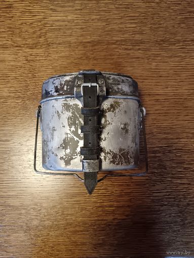 Котелок немецкий.