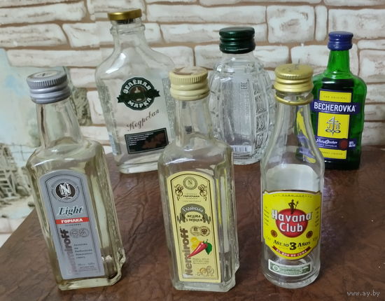 Лот Мини бутылочки. Миньоны. Алкоминималистика. Пустые.