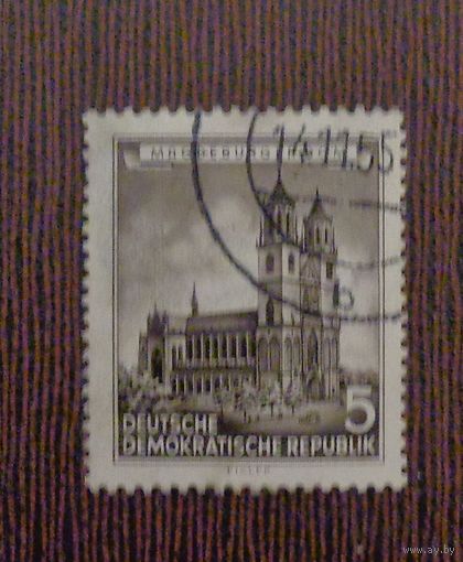 Знаменитые архитектурные шедевры. ГДР. Дата выпуска:1955-11-14.