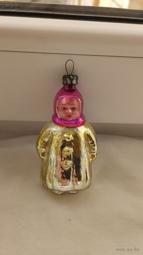 Ёлочная игрушка СССР "Девочка в шубке"