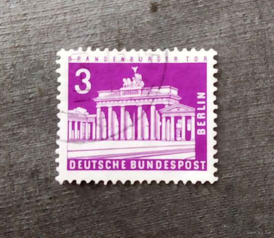 Марка Западный Берлин 1963 год Архитектура