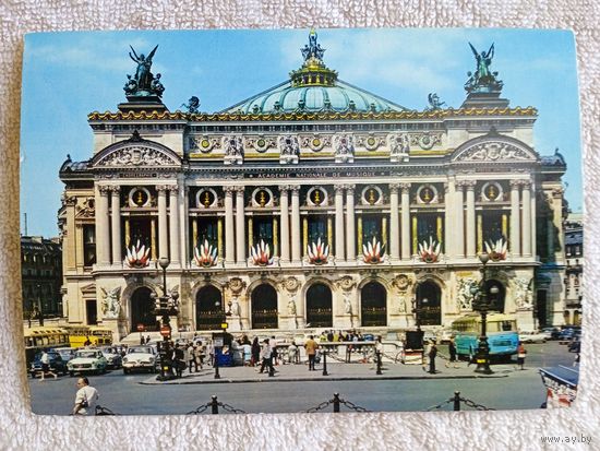 Париж. Опера