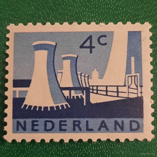 Нидерланды 1962. Охлаждающие башни. Марка из серии