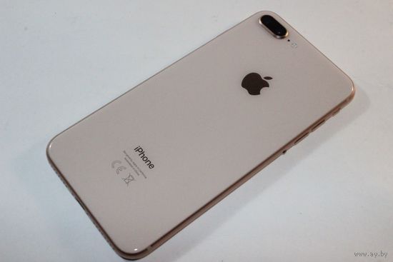 Телефон Apple iPhone 8 Plus 64GB (золотистый)