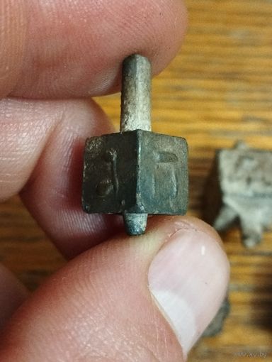 Дрейдл. 4 штуки.