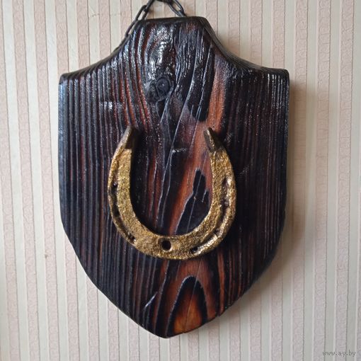 Панно декоративное. УДАЧИ ВАМ.