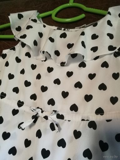 Лёгкий сарафанчик H&M в сердечки, 3-4 года