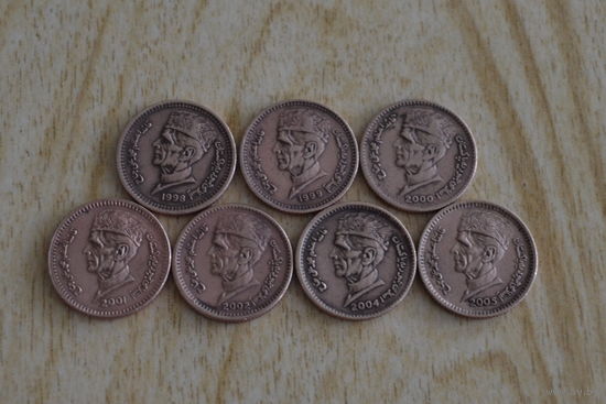 Пакистан 1 рупия 1998,99,01,02,04 г