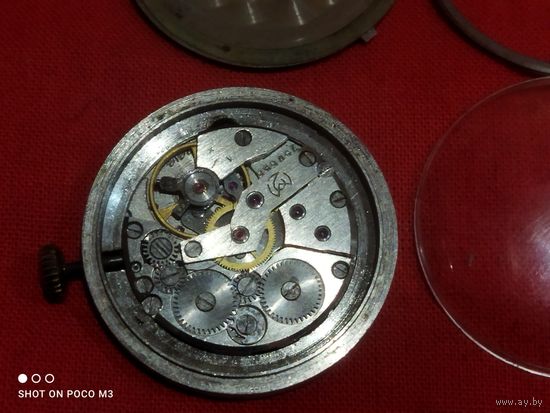 Механизм,цифер,стекло и.т.д,часы Слава, СССР