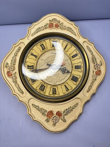 Часы  настенные СССР Антарес