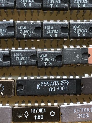 Микросхема к555АП3