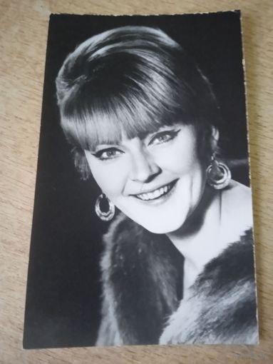 Актриса. Марианна Вертинская.