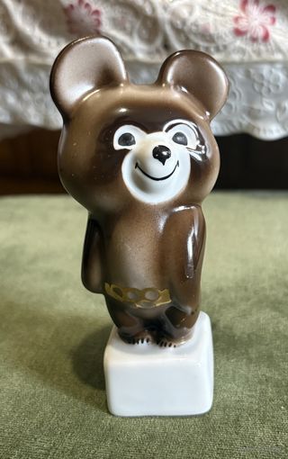 Статуэтка Олимпийский мишка . Вербилки