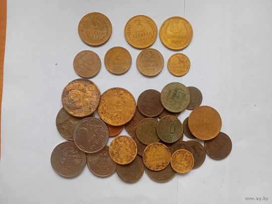 2 копейки 1926, 1929 и 1949, 1 копейка 1954, 3 копейки 1936, 1937, 1954 в сохране + еще 28 монет