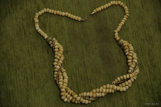 Бусы натуральная кость  64 см